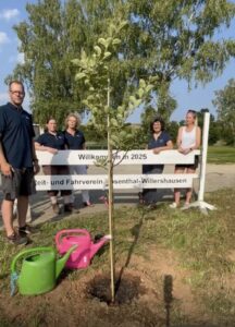 Read more about the article Obstbaum-Challenge – Wir sind dabei! 🌳💚🐎